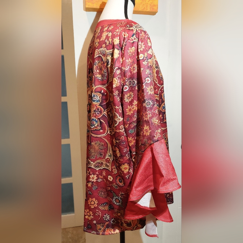 Elegant Red Floral Women's Tunic - Picture 6 of 12